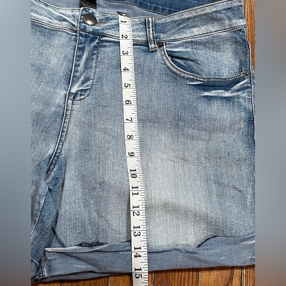 Fashion to Figure Light Blue Denim Jeans - Picture 5 of 7